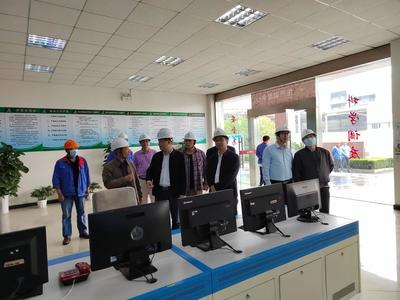 副校長朱青林帶隊(duì)赴襄城經(jīng)濟(jì)開發(fā)區(qū)訪企拓崗，深化教育科技與產(chǎn)業(yè)融合