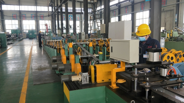 宛城區規模以上工業企業全面復工復產 電氣機械設備行業勢頭強勁