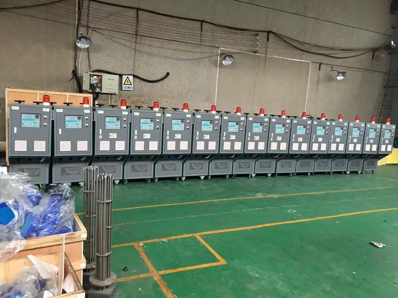 贛州汽車頂棚PU板材液壓導熱油加熱器技術解析與應用展望